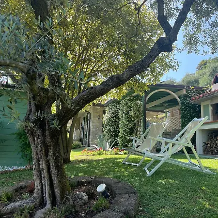 Vela Natura E Relax Chalet