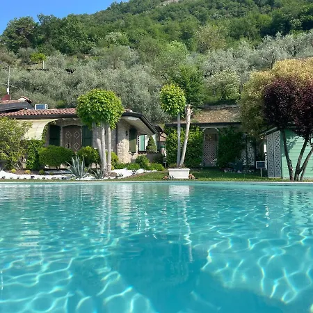 Vela Natura E Relax Chalet
